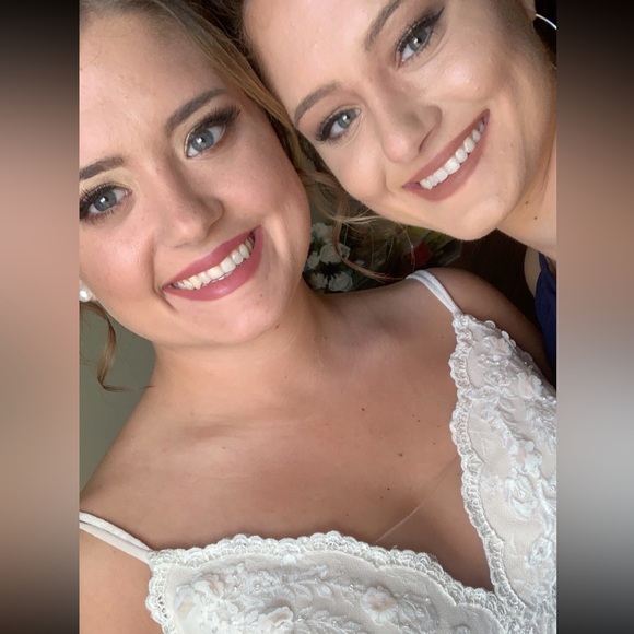 A-line, ivory lace bridal gown with blush flower detailing. size 10🤍 - Picture 6 of 10